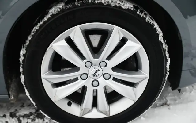 VOLVO V60 B4 D Geartronic Momentum Pro