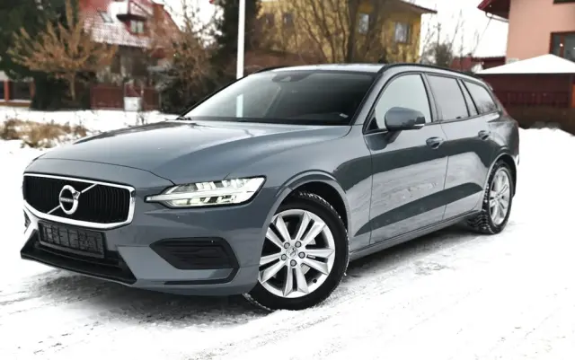 VOLVO V60 B4 D Geartronic Momentum Pro