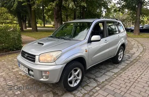 TOYOTA Rav 4 