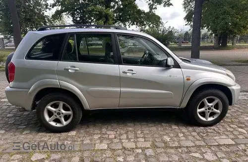 TOYOTA Rav 4 