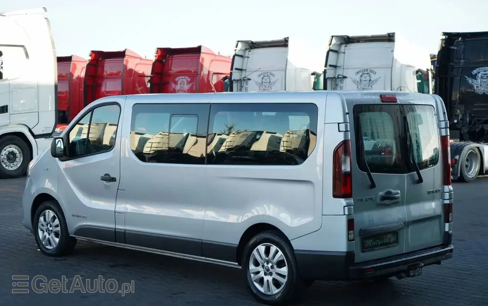 RENAULT TRAFIC 125 DCI  / BUS / 9 MIEJSC / 2017 ROK / POLSKI SALON / SERWISOWANY 