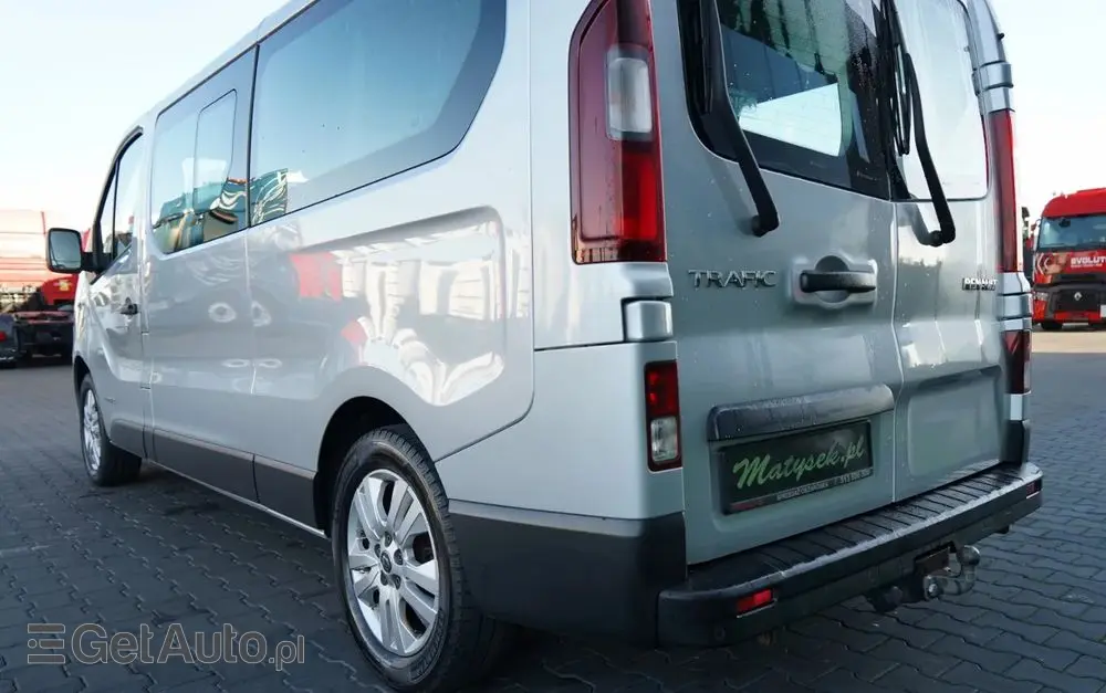 RENAULT TRAFIC 125 DCI  / BUS / 9 MIEJSC / 2017 ROK / POLSKI SALON / SERWISOWANY 