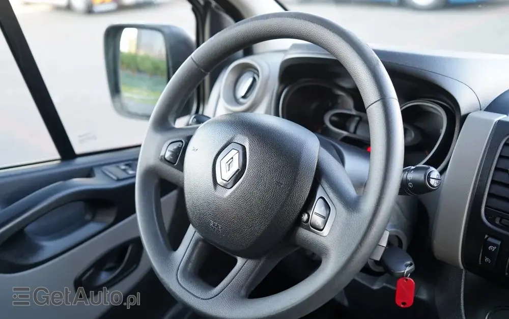 RENAULT TRAFIC 125 DCI  / BUS / 9 MIEJSC / 2017 ROK / POLSKI SALON / SERWISOWANY 