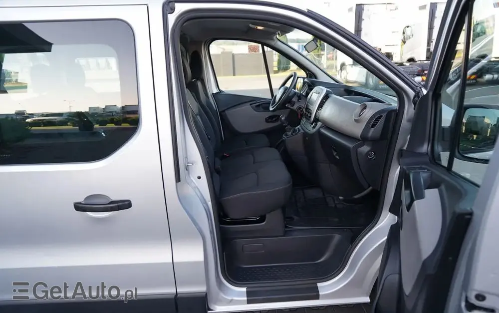 RENAULT TRAFIC 125 DCI  / BUS / 9 MIEJSC / 2017 ROK / POLSKI SALON / SERWISOWANY 