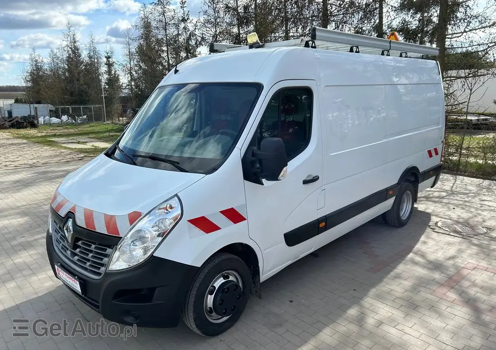 RENAULT Master na bliźniaku 