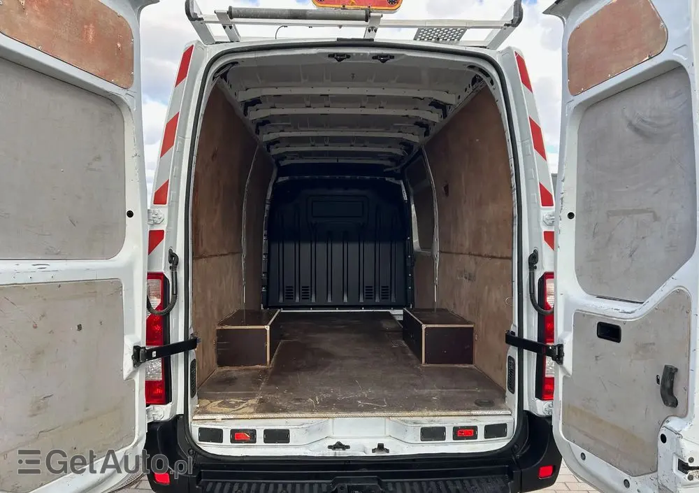 RENAULT Master na bliźniaku 