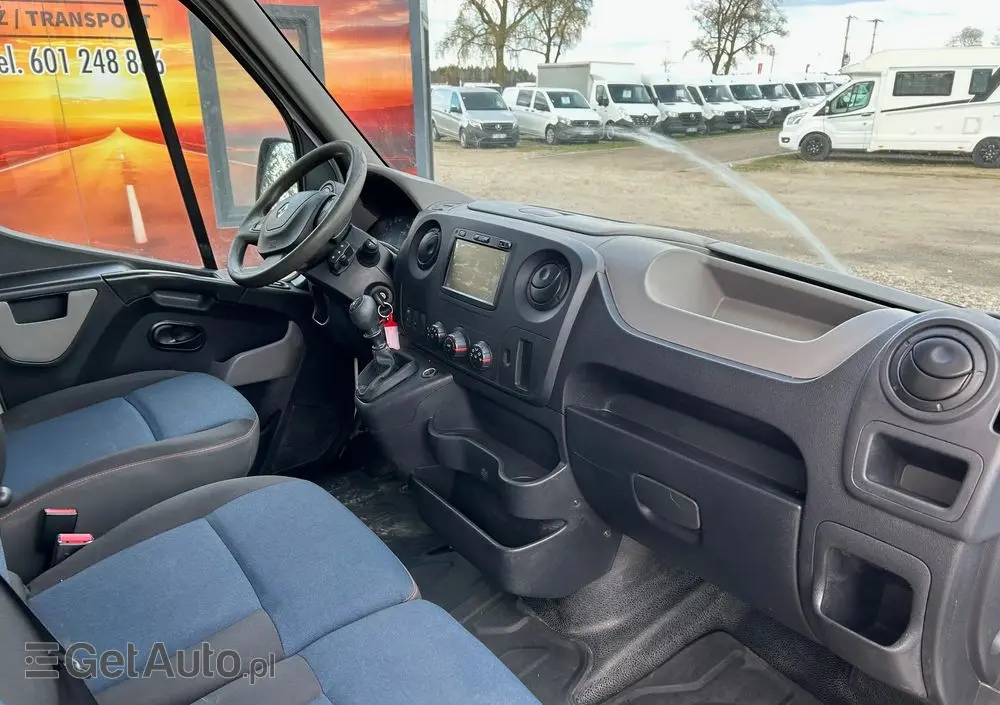 RENAULT Master na bliźniaku 