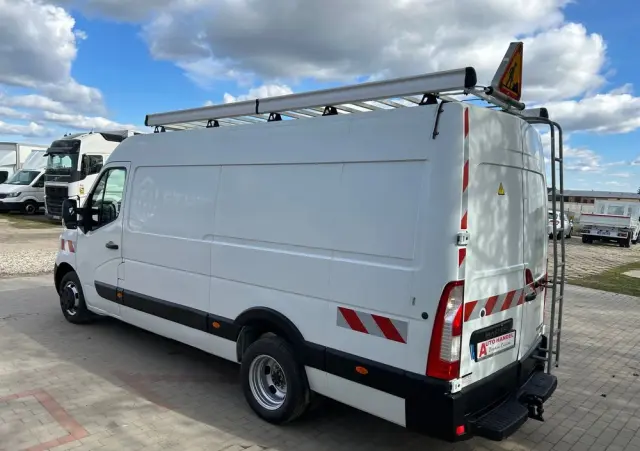 RENAULT Master na bliźniaku 