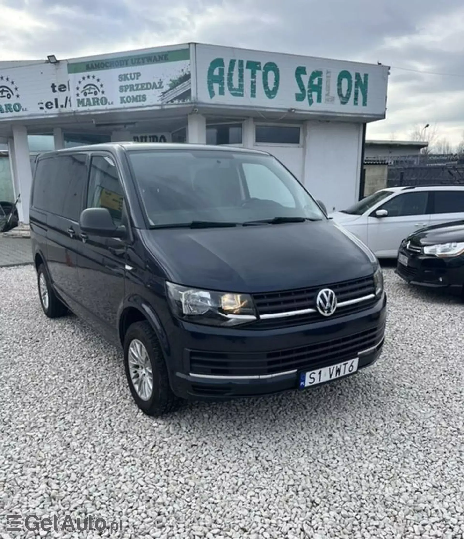 VOLKSWAGEN Transporter 