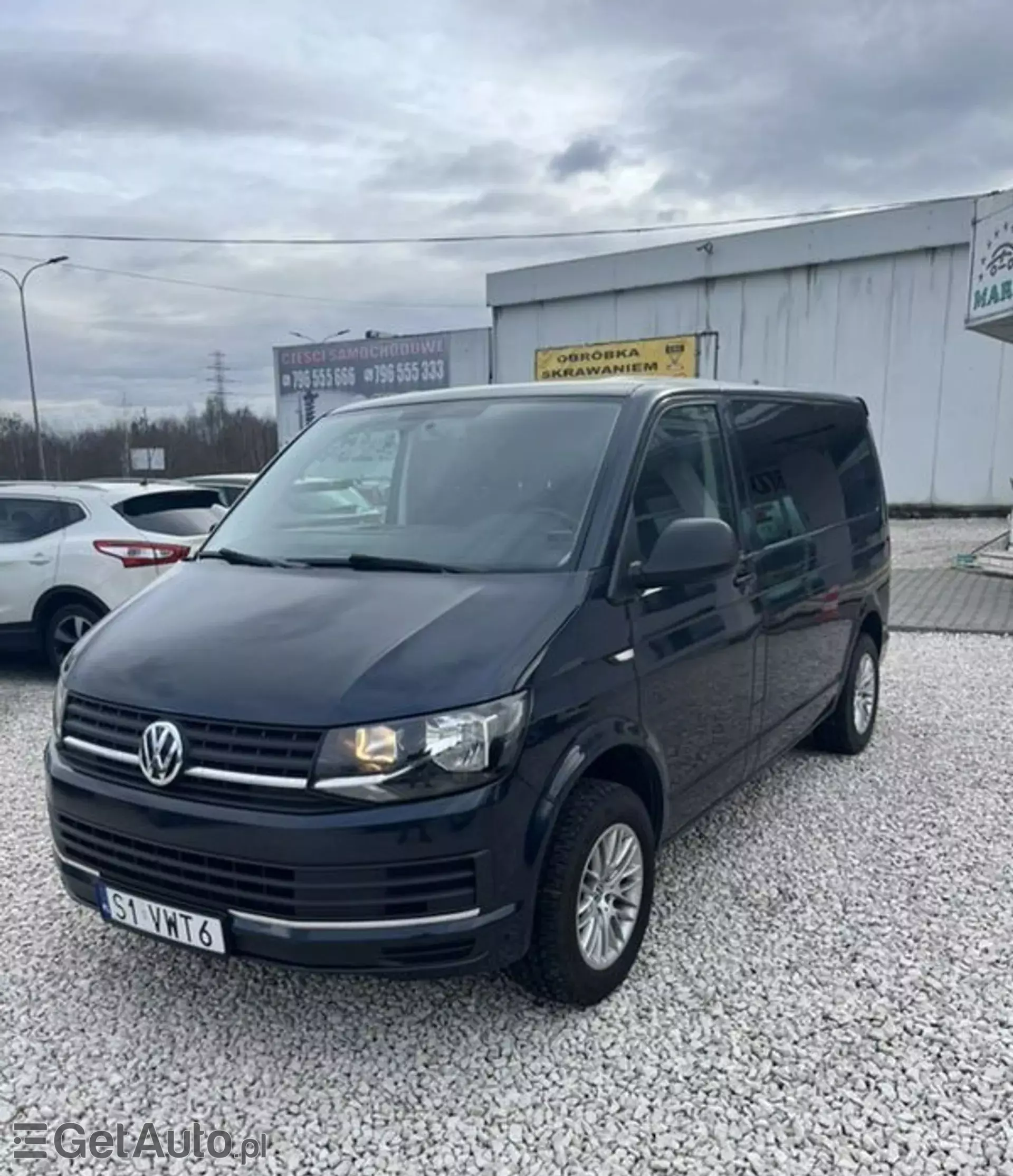 VOLKSWAGEN Transporter 
