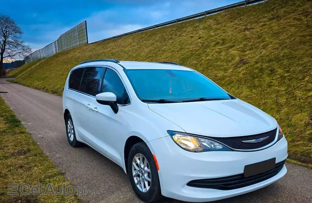 CHRYSLER Pacifica 