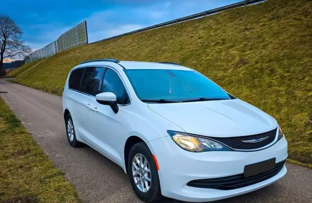 CHRYSLER Pacifica 