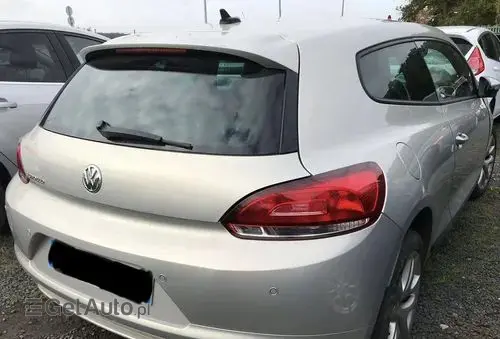 VOLKSWAGEN Scirocco 