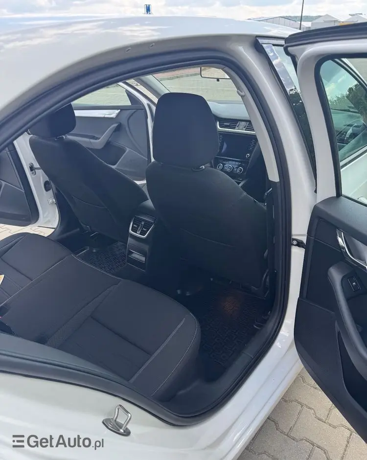 SKODA Octavia 1.5 TSI ACT Ambition