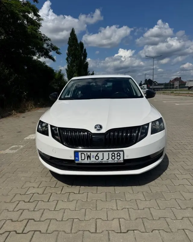 SKODA Octavia 1.5 TSI ACT Ambition