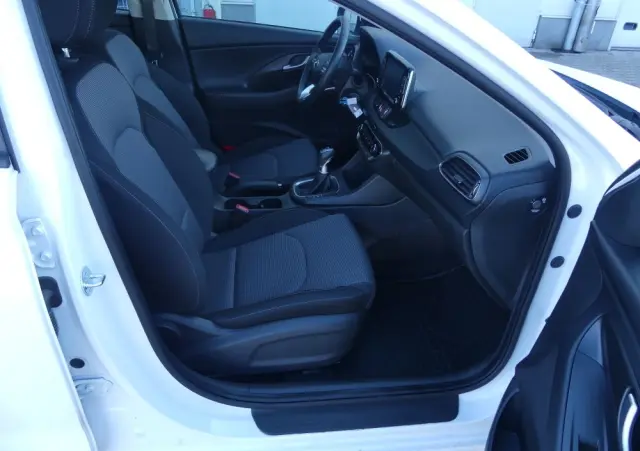 HYUNDAI I30 1.0 T-GDI Modern