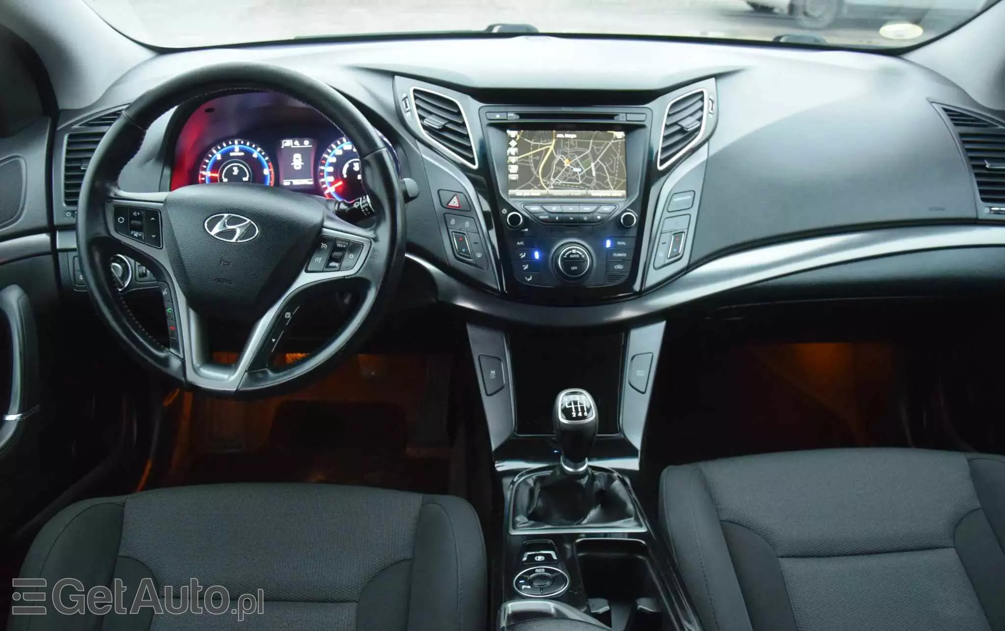 HYUNDAI I40 Kombi blue 1.7 CRDi Classic