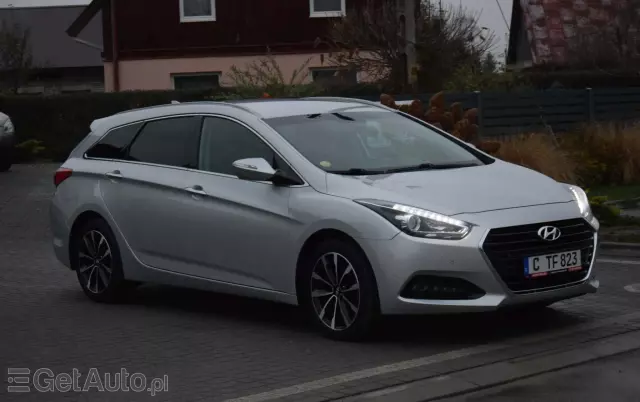 HYUNDAI I40 Kombi blue 1.7 CRDi Classic