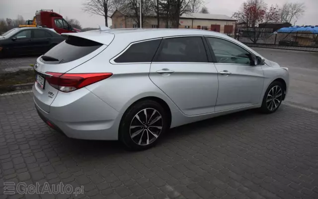 HYUNDAI I40 Kombi blue 1.7 CRDi Classic