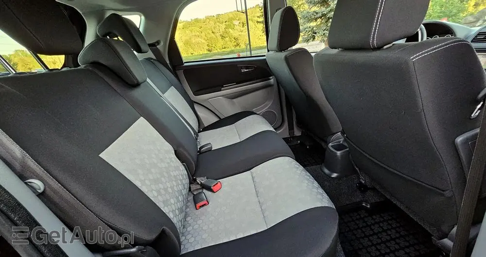 SUZUKI SX4 1.6 Premium 4WD