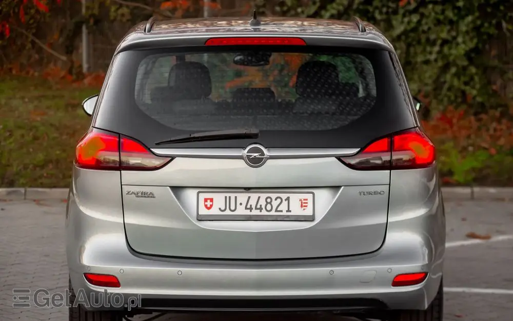 OPEL Zafira 1.4 T Cosmo
