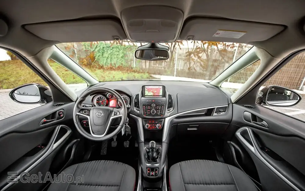 OPEL Zafira 1.4 T Cosmo