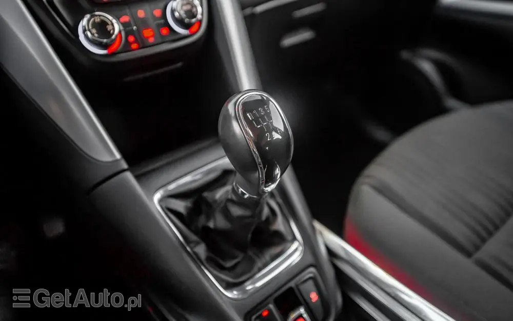 OPEL Zafira 1.4 T Cosmo