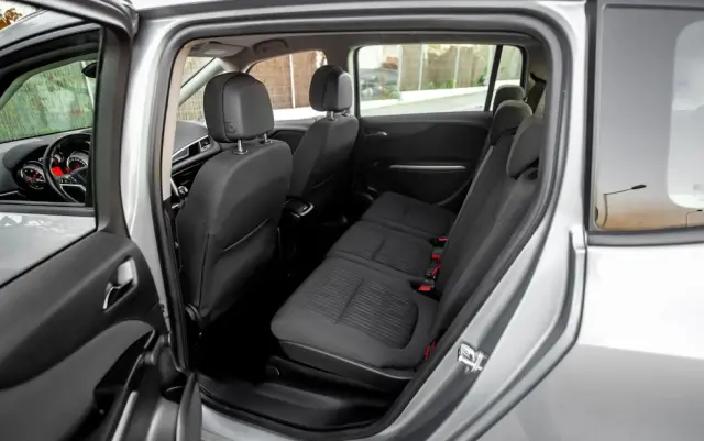 OPEL Zafira 1.4 T Cosmo