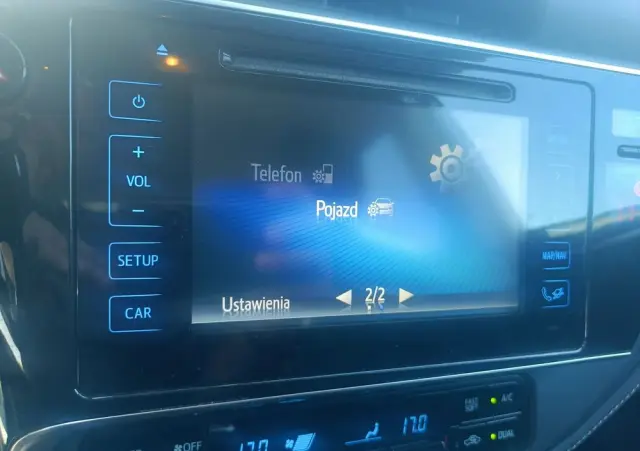 TOYOTA Corolla 1.6 Prestige