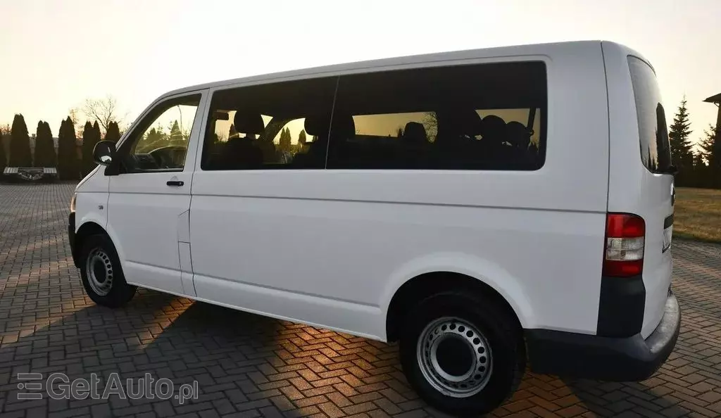 VOLKSWAGEN TRANSPORTER 