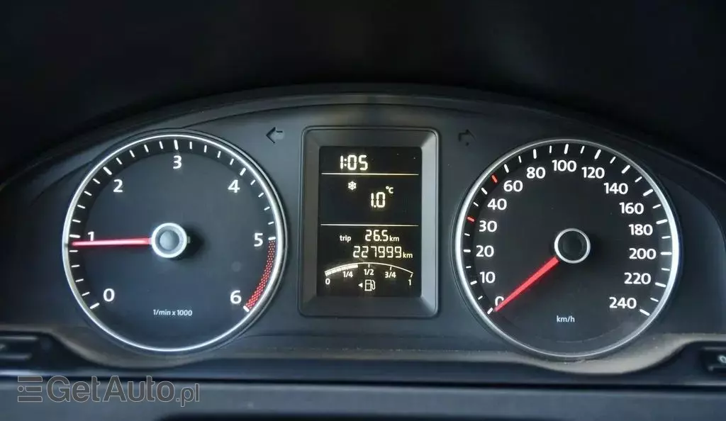 VOLKSWAGEN TRANSPORTER 