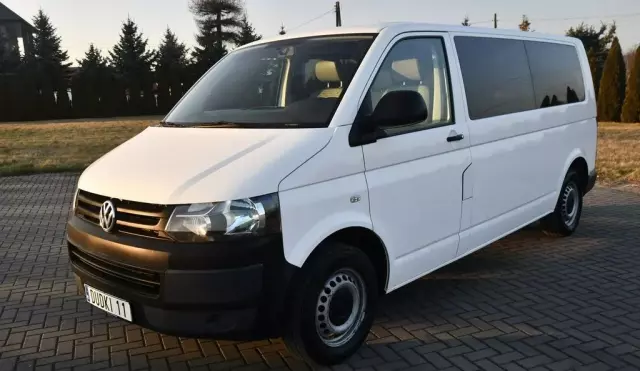 VOLKSWAGEN TRANSPORTER 