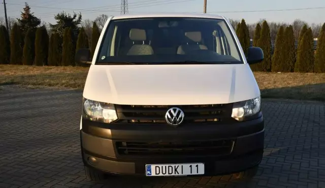 VOLKSWAGEN TRANSPORTER 