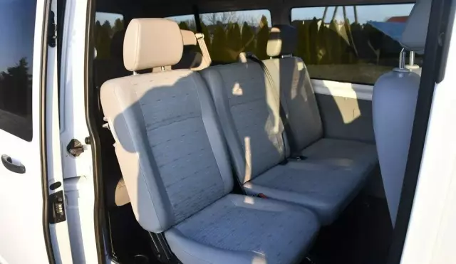 VOLKSWAGEN TRANSPORTER 