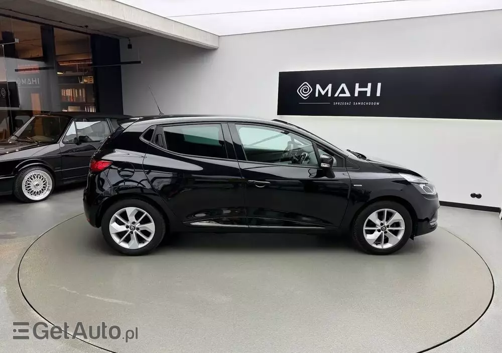 RENAULT Clio 1.2 16V Life