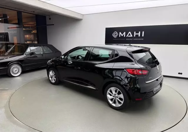 RENAULT Clio 1.2 16V Life