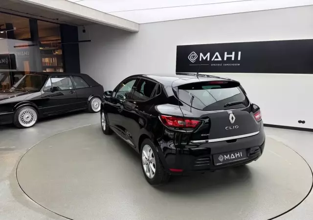 RENAULT Clio 1.2 16V Life