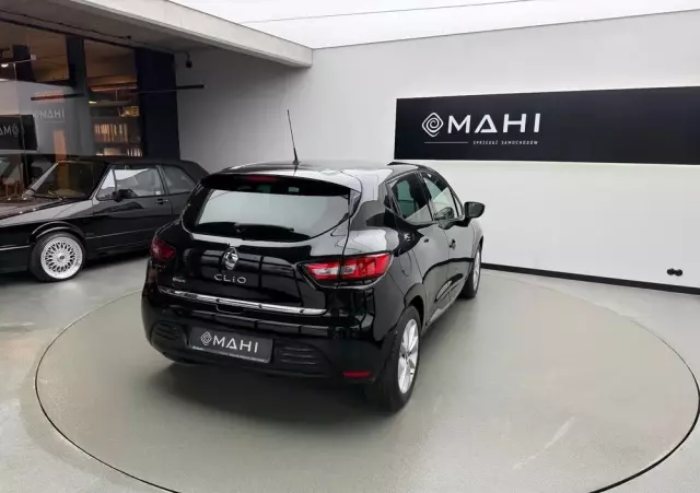 RENAULT Clio 1.2 16V Life