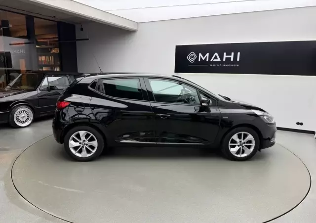 RENAULT Clio 1.2 16V Life