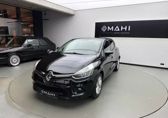RENAULT Clio 1.2 16V Life