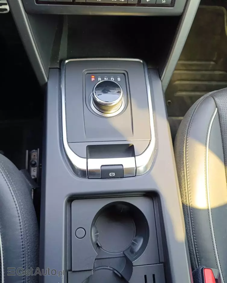 LAND ROVER Discovery 2.0 Si4 HSE Luxury
