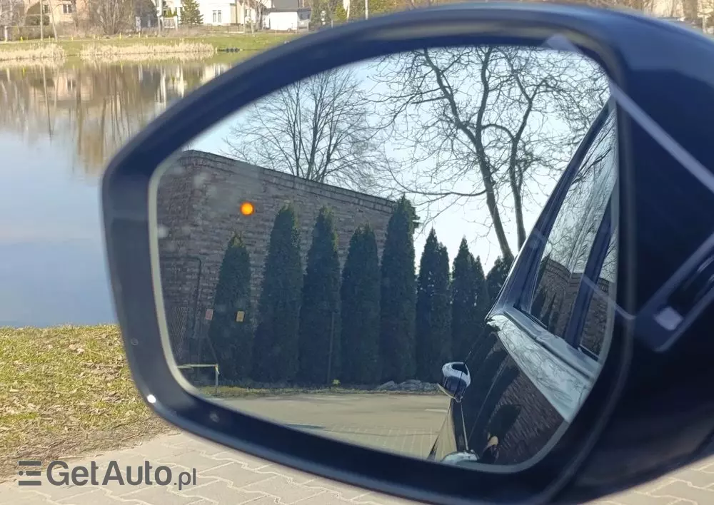 LAND ROVER Discovery 2.0 Si4 HSE Luxury