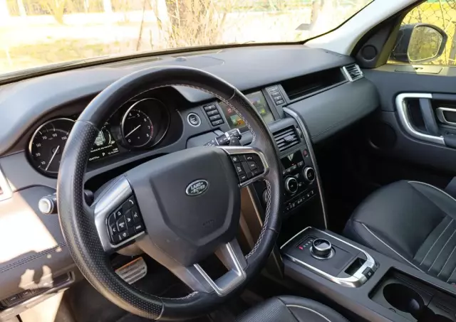 LAND ROVER Discovery 2.0 Si4 HSE Luxury