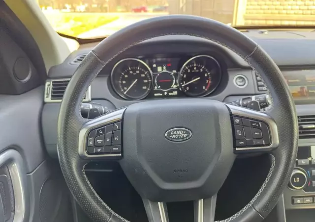 LAND ROVER Discovery 2.0 Si4 HSE Luxury