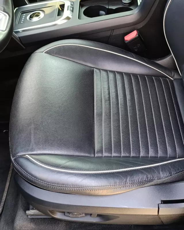 LAND ROVER Discovery 2.0 Si4 HSE Luxury