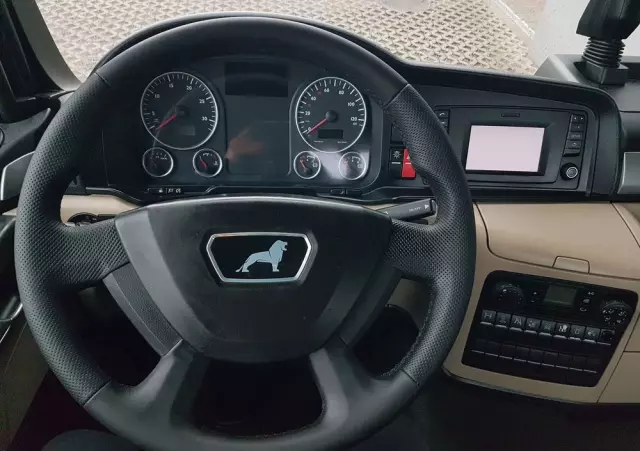 MAN TGL 12.220 HAKOWIEC 4x2 KLIMA HAKOWIEC DO KONTENERÓW 