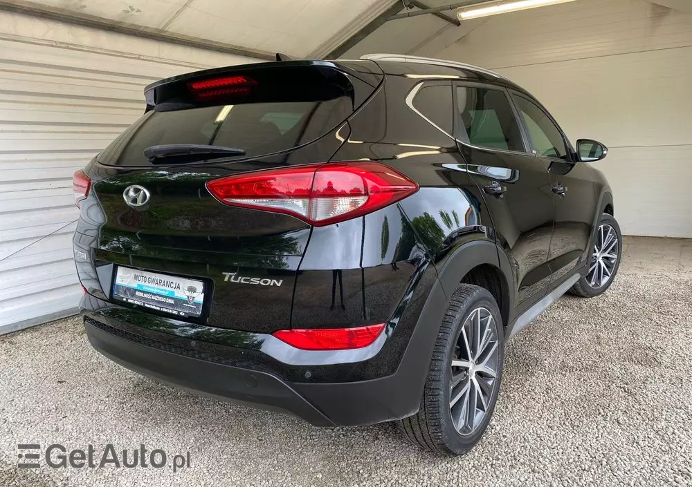 HYUNDAI Tucson 1.7 CRDI BlueDrive Style 2WD DCT