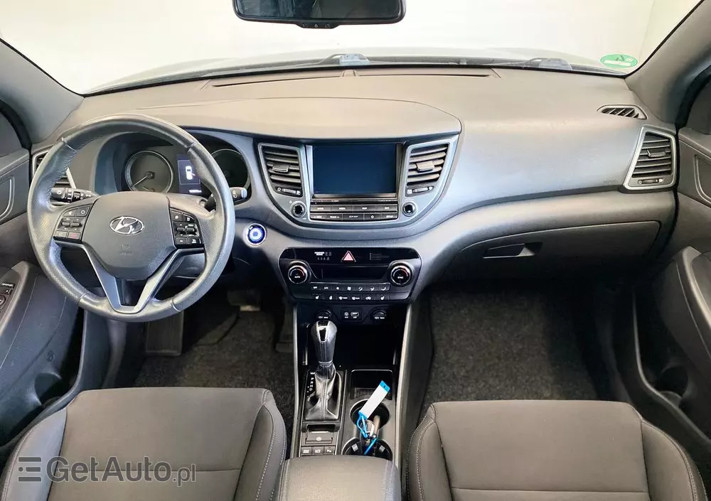 HYUNDAI Tucson 1.7 CRDI BlueDrive Style 2WD DCT