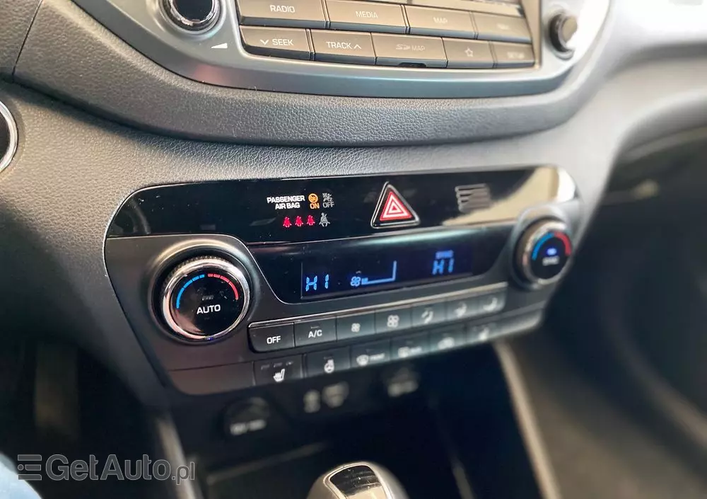 HYUNDAI Tucson 1.7 CRDI BlueDrive Style 2WD DCT