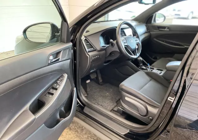 HYUNDAI Tucson 1.7 CRDI BlueDrive Style 2WD DCT